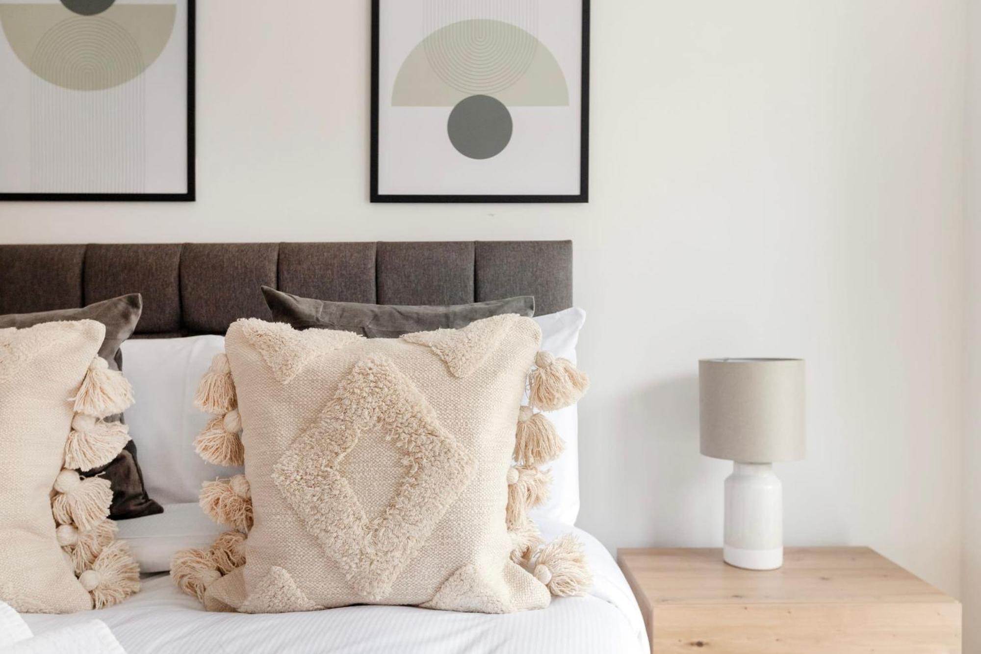 Apartamento Bnbnova - Fitzrovia With Balcony Londres